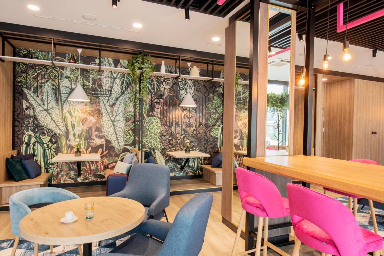 Ibis Styles Krakow East Hotell Exteriör bild