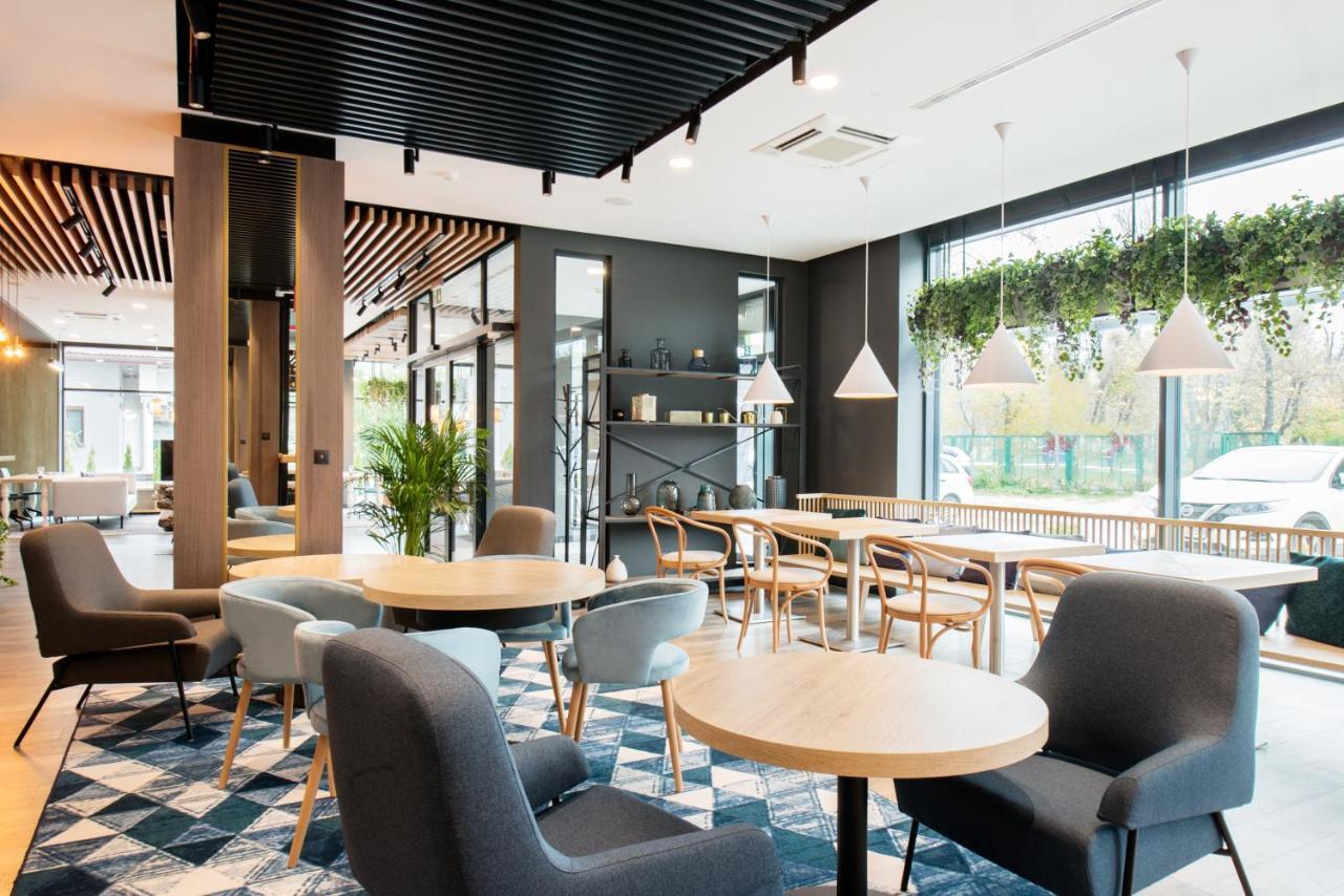 Ibis Styles Krakow East Hotell Exteriör bild
