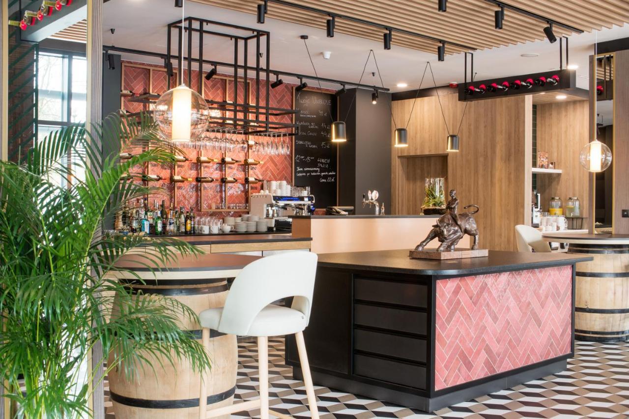 Ibis Styles Krakow East Hotell Exteriör bild